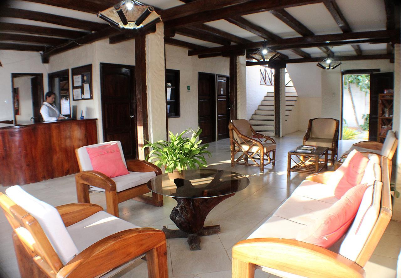 Hotel La Vista Canoa Esterno foto
